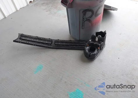 2015 Dodge Challenger Sxt Plus z USA, uszkodzony, nr VIN 2C3CDZBG2FH823022